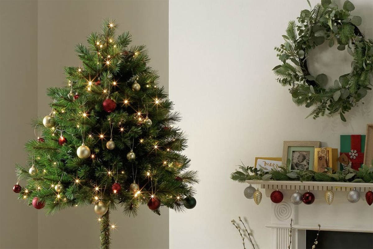 Argos cat proof Christmas tree